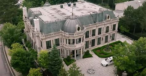 luxe listings toronto torrentz|There's a new TV show about Toronto's obnoxiously luxurious homes .